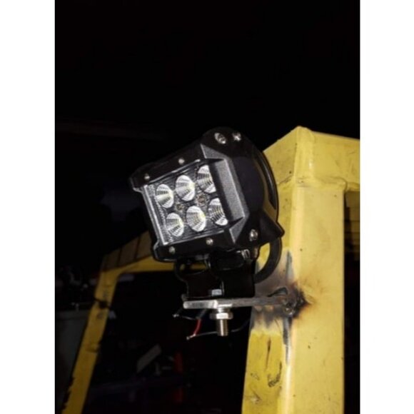 Led Pods 2Pcs 18W 1260LM Flood Led Off Road Lights Super Bright Driving - Picture 1 of 2